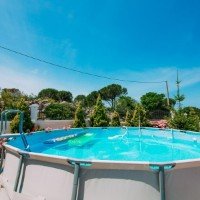 Above Ground Pool Storage: Choosing the Right Container
