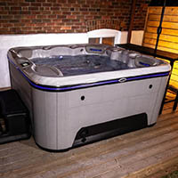 Hot Tub Energy Efficiency Guide [Expert Tips + Overview]
